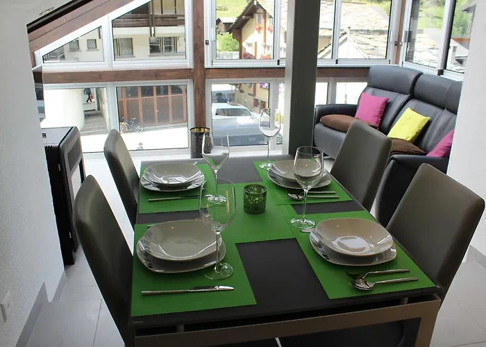 Haus Dorf 7 *