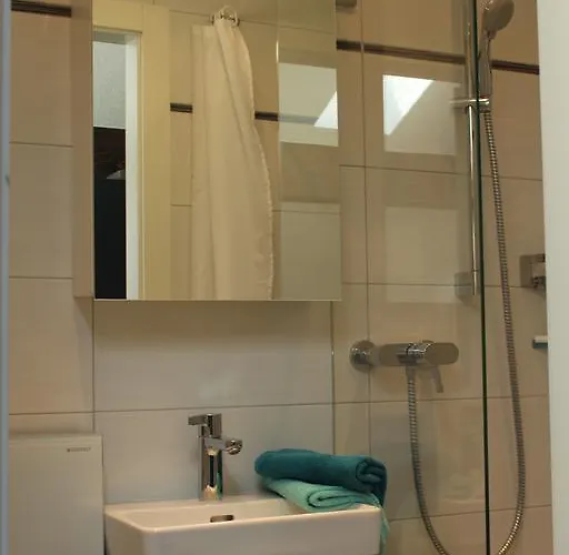 Haus Dorf 7 *
